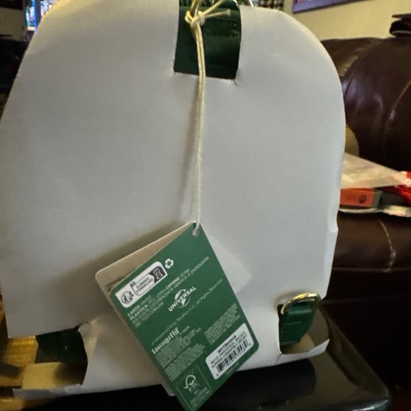 WICKED ELFABA AND GOOD GLINDI MINI BACKPACK CONVERTIBLE NWT​ - Picture 8 of 11